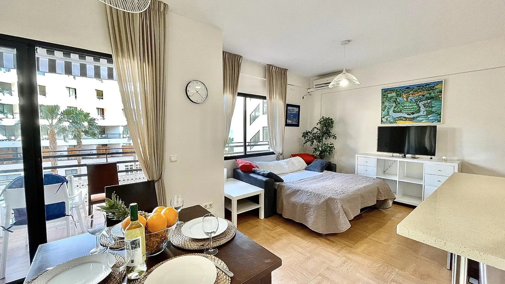Beachfront 1Br Apartment In Center Of Marbella!  Marbellac